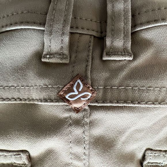 PrAna Women Sz 2 Inseam 30” Halle Pants Khaki Beige Hiking Roll Up Leg $89 - Picture 9 of 16